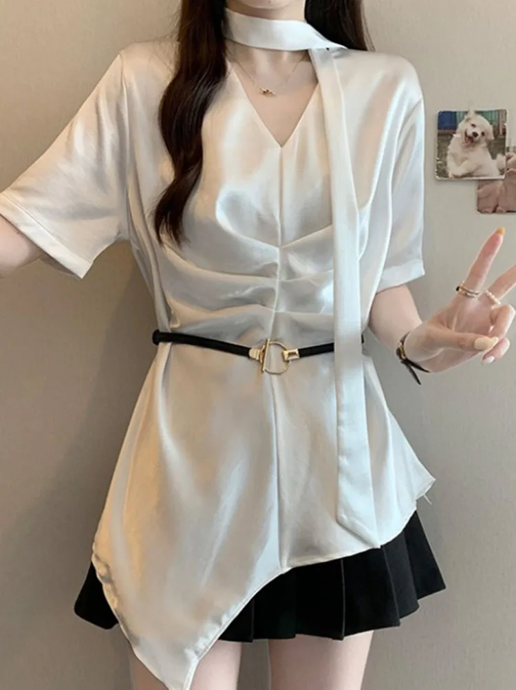 Chemise française haut de gamme cintrée à la taille pour femmes, col en v plissé, manches courtes, à la mode, polyvalente, décontractée, haut blanc d'été