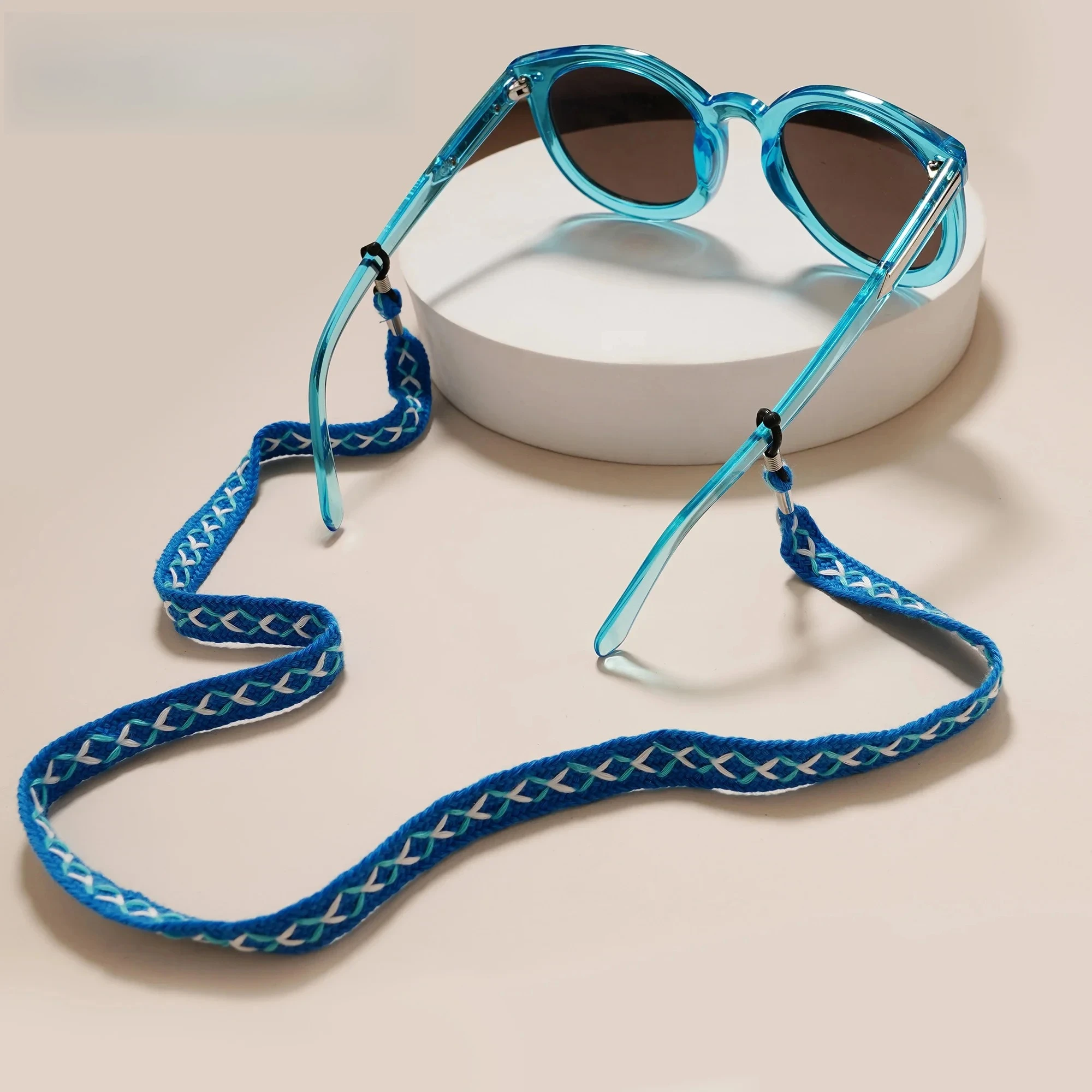 Beautiful Vintage Boho Style Knitted Glasses Strap, Comfortable Practical Outdoor Glasses Lanyard, With Buckles Eyewear Retainer