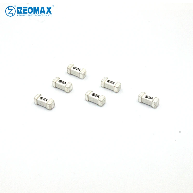 Sekring tambalan seri STS 1808 2410 6125 pukulan lambat SMD 6.1x2.6x2.6mm 16A 20A 25A 30A 40A 72V 63V