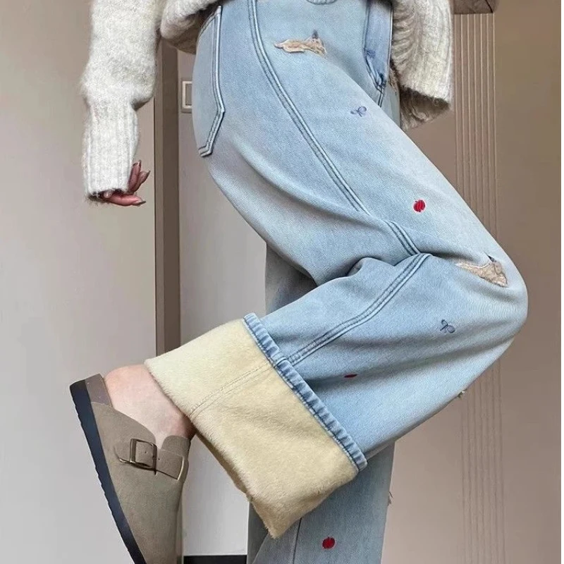 

Winter Y2k High Waist Flared Jeans Women's Thick Fleece Lined Embroidered Denim Trousers Trendy Loose Fit American Style