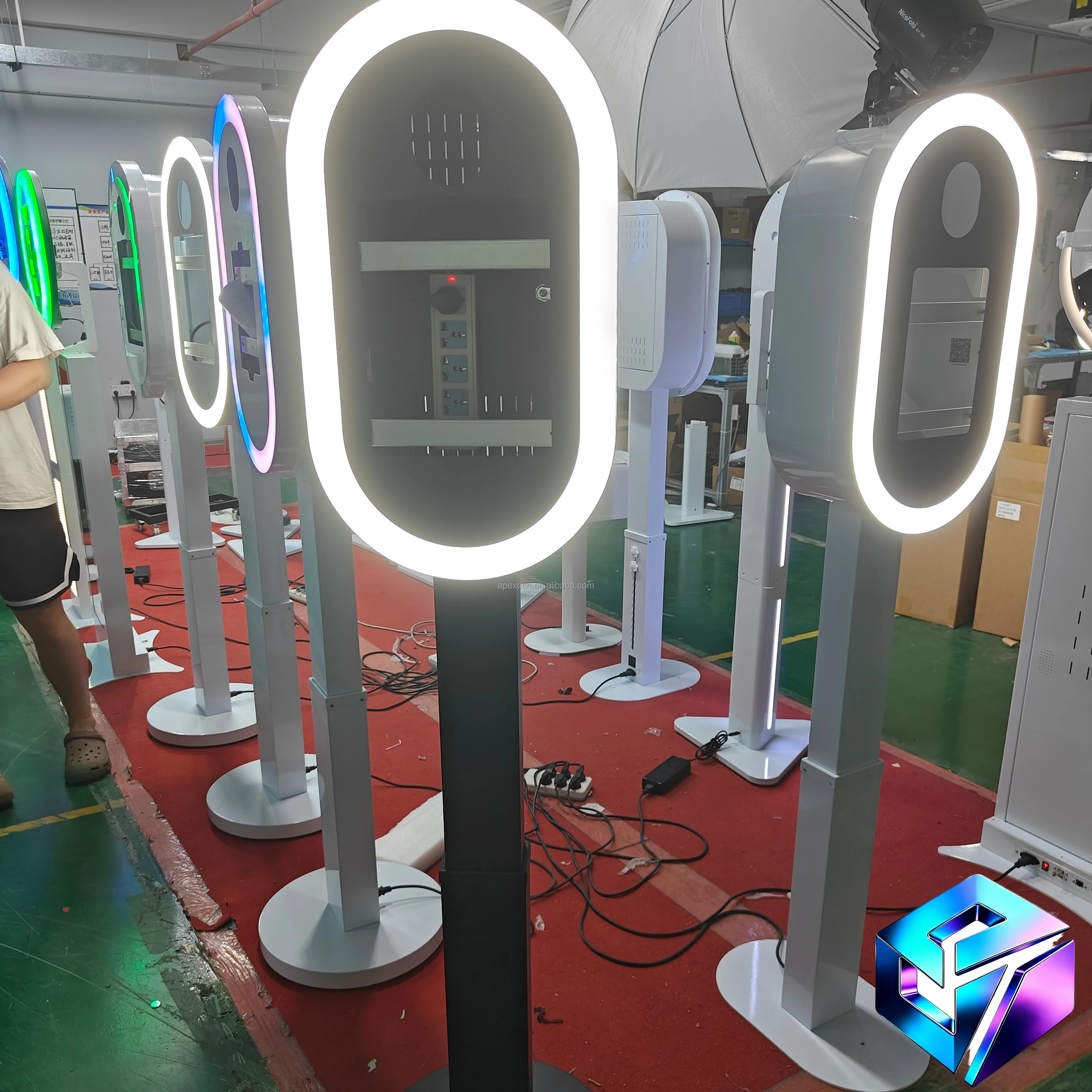 Manufacturer Direct Portable iPad DSLR Photo Booth Custom Camera Booth Shell For Wedding Party Celebration Events
