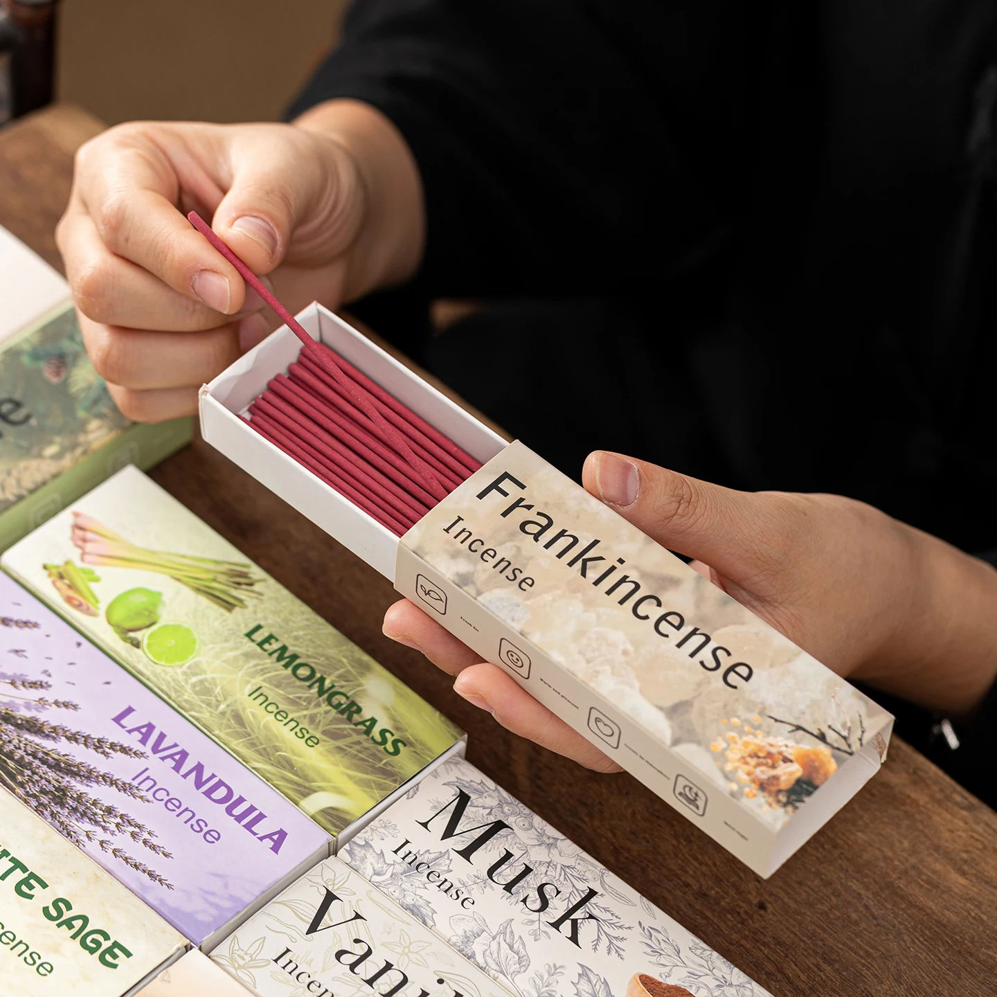 1 Box Contains 35 Incense Sticks, 9 Different Scents: Frankincense, Lavender, Lemongrass, White Musk, Sage, Pine Cone, Vanilla, Sacred Wood, Thick Incense Sticks, Suitable as a Long-Lasting Fragrance Gift for Home