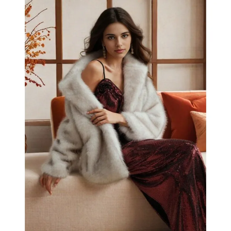 Women's Clothing Fur Coats Faux Fox Fur Overcoats Winter Casual Warm Windbreakers Parties Style Fluffy Shawls Jackets Women