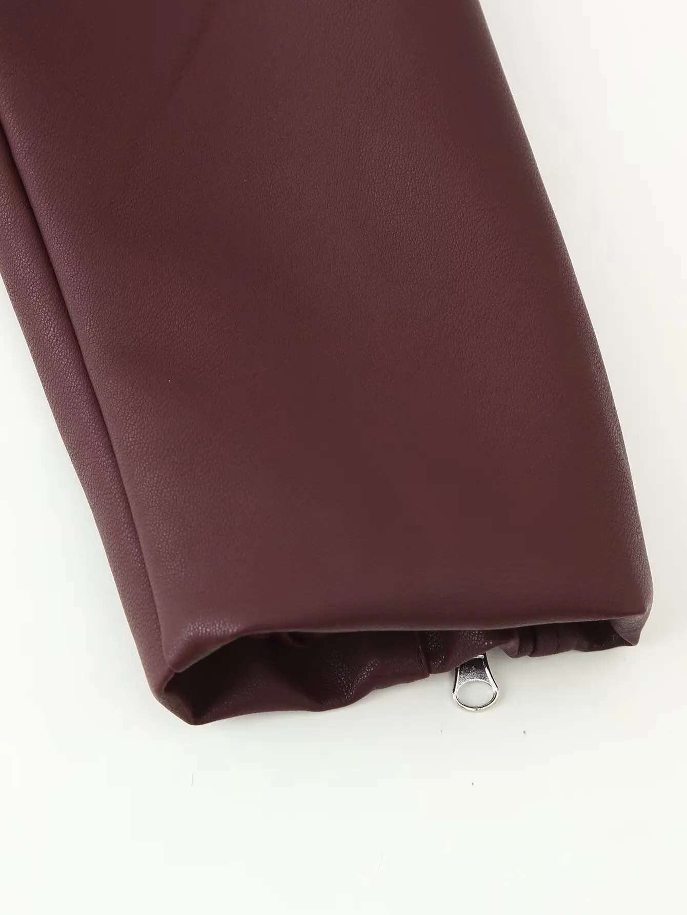 DiYiG امرأة 2025 الخريف موضة جديدة فو الجلود دراجة نارية سترة الرجعية طويلة الأكمام جوكر سستة معطف ملابس خارجية Mujer