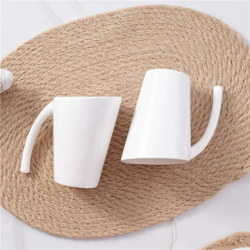 225ML Retro Ceramic Cup Hanging Ear Coffee Cup Simple Household White Oblique Mug Water Cup Living Room Coffee Table Decoration