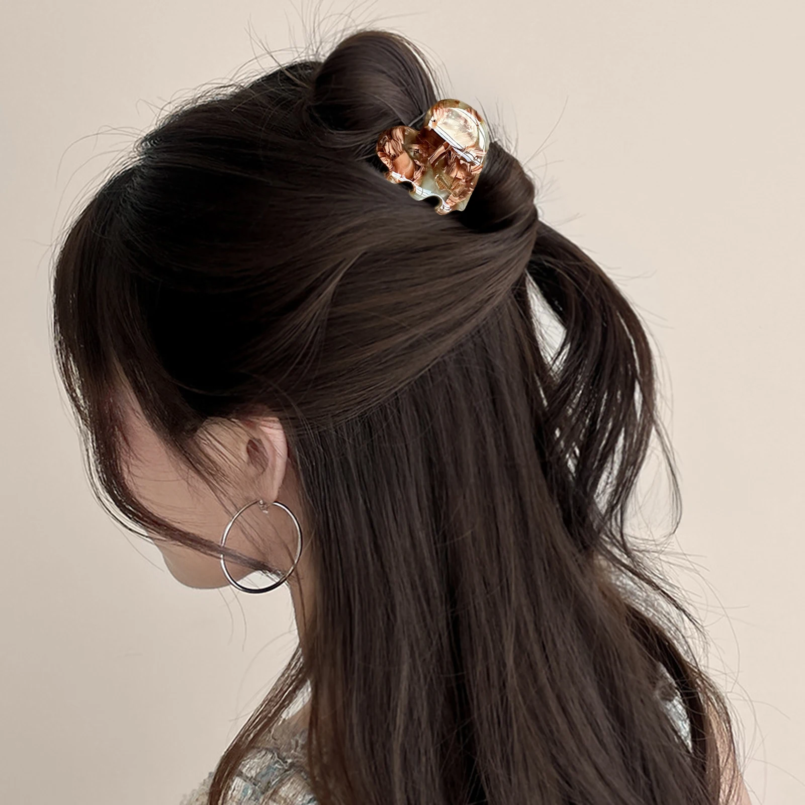 Small Hair Claw Acetate Hair Crabs For Girls Cute Heart Shaped Hair Clips Children Women Causal Hairpin Hair Accessories image 2