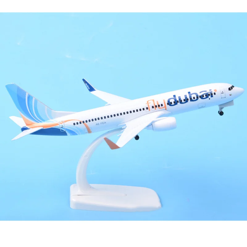 20CM Airplanes Flydubai Airlines B737 Metal Plane Model Aircraft Kid Gift Collectible Model Toys Wheels Display