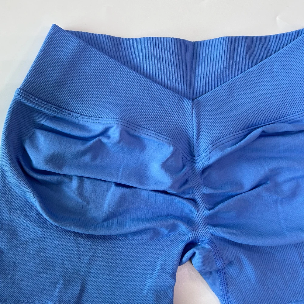 Женские шорты для йоги без логотипа с V-образной талией, высокоэластичные бесшовные шорты для тренировок в тренажерном зале, шорты для йоги, шорты для бега