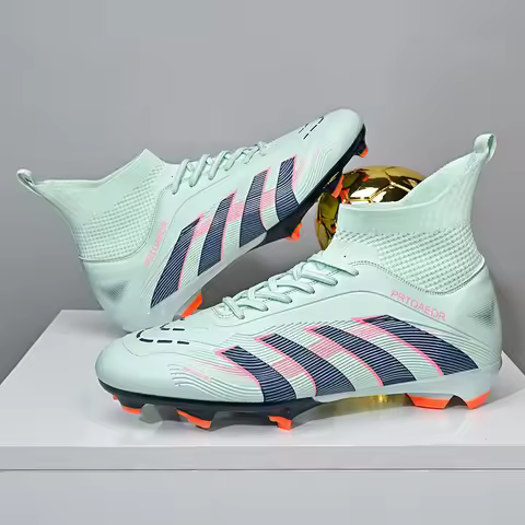 New Men Football Boots Professional Soccer Shoes Boys Non-Slip TF/FG Match Comfortable Sneakers Ankle Sports Shoes Unisex