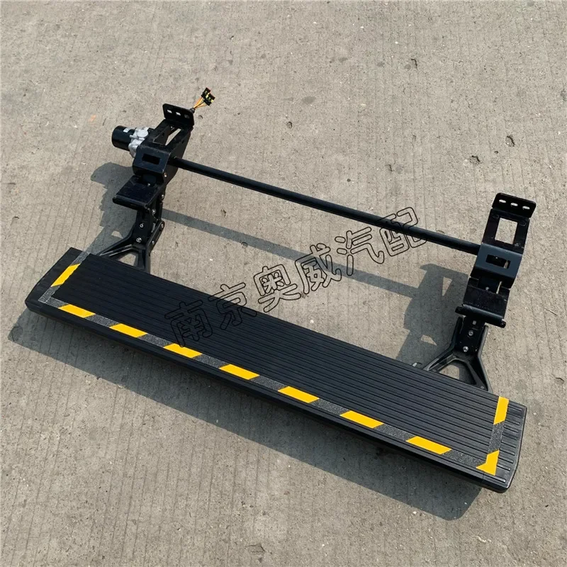 Datong V90V80 Electric Pedal Middle Door on The Car Pedal Folding Retractable  OuSheng Quanshun Side Door
