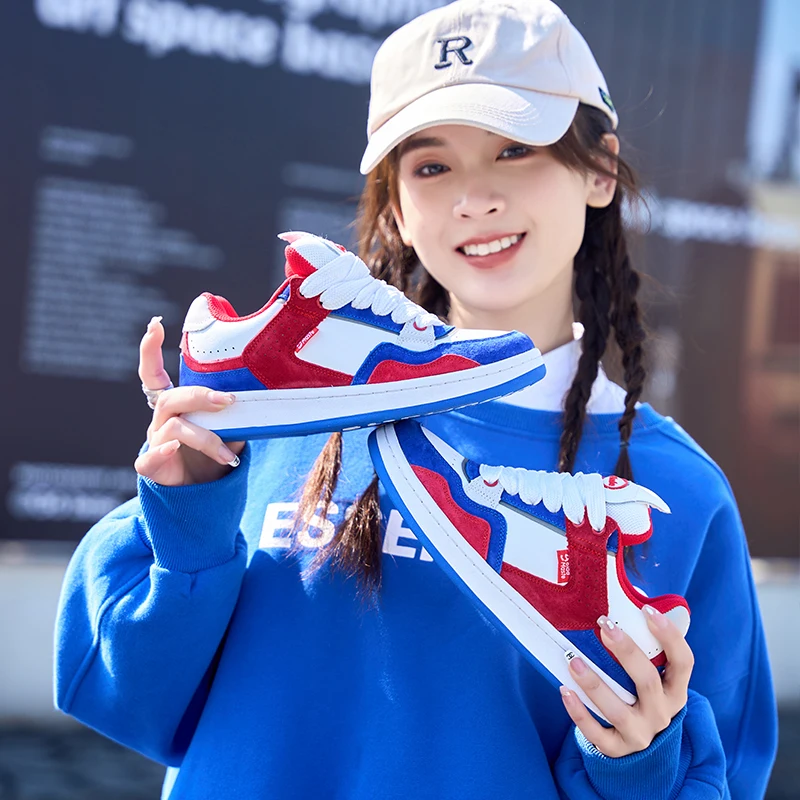 Fashionable New Style Men's and Women's Couple Outdoor Walking Shoes Comfortable Non-Slip Flat-Sole Sports Casual Shoes