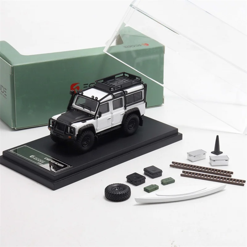 ماستر 1:64 موديل سيارة ديفندر 4x4 مصنوع من خليط معدني مع ملحقات #2