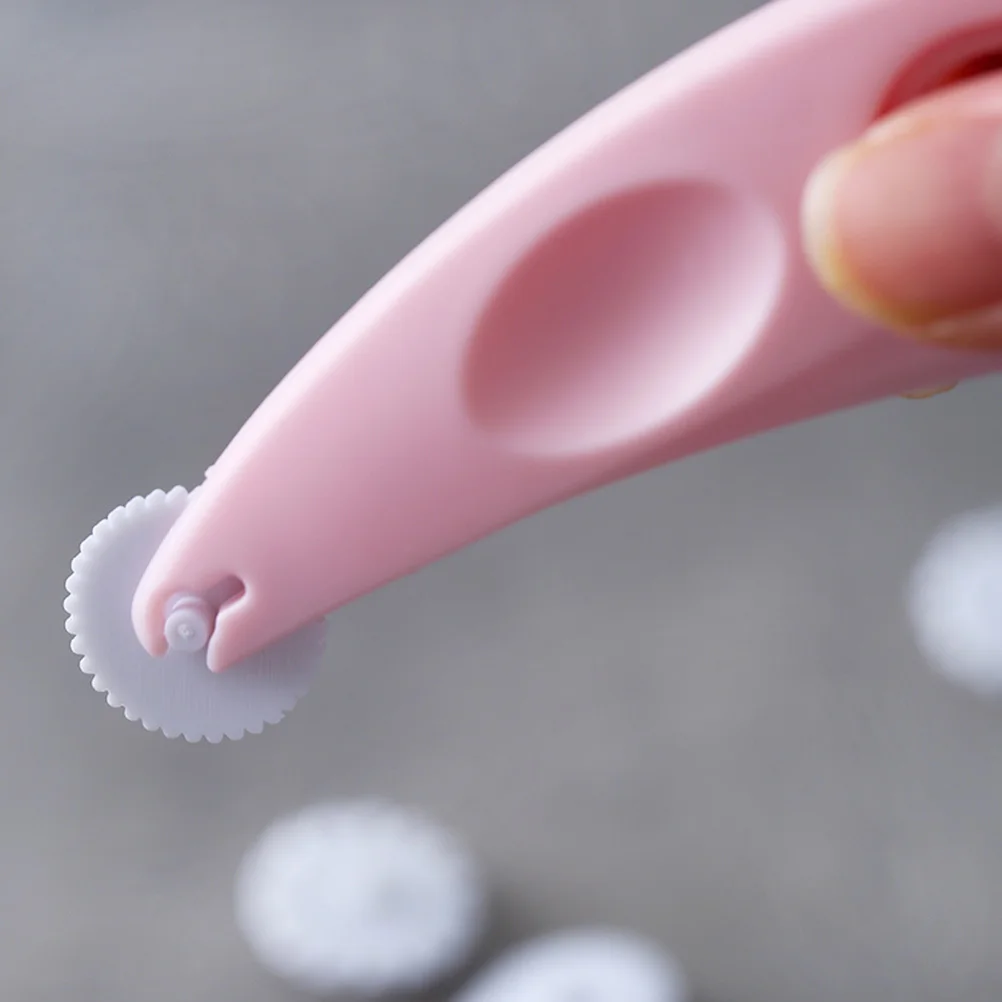 

Lattice Roller Cutter Tool Dough Pastry Cookie Pink 4 Wheels Baking Mold Baking Tool Lattice Cutter Plastic Hobbing