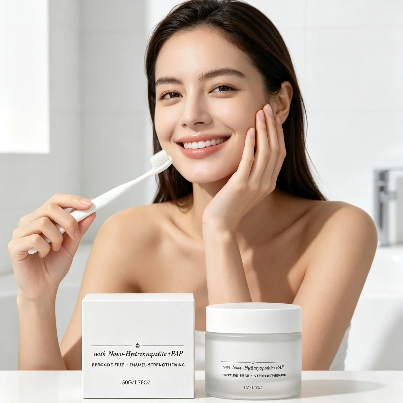 Poudre blanchissante pour les dents, élimine les taches, renforce l'émail, restaure l'éclat, améliore la sensibilité, favorise l'hygiène bucco-dentaire, dentifrice.