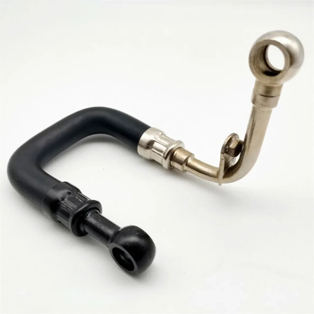 

06B121497F 06B121497A 06B121497B 06B121497C Turbocharger cooling inlet pipe for A4 AVANT Passat R36 Variant 3.6FSI