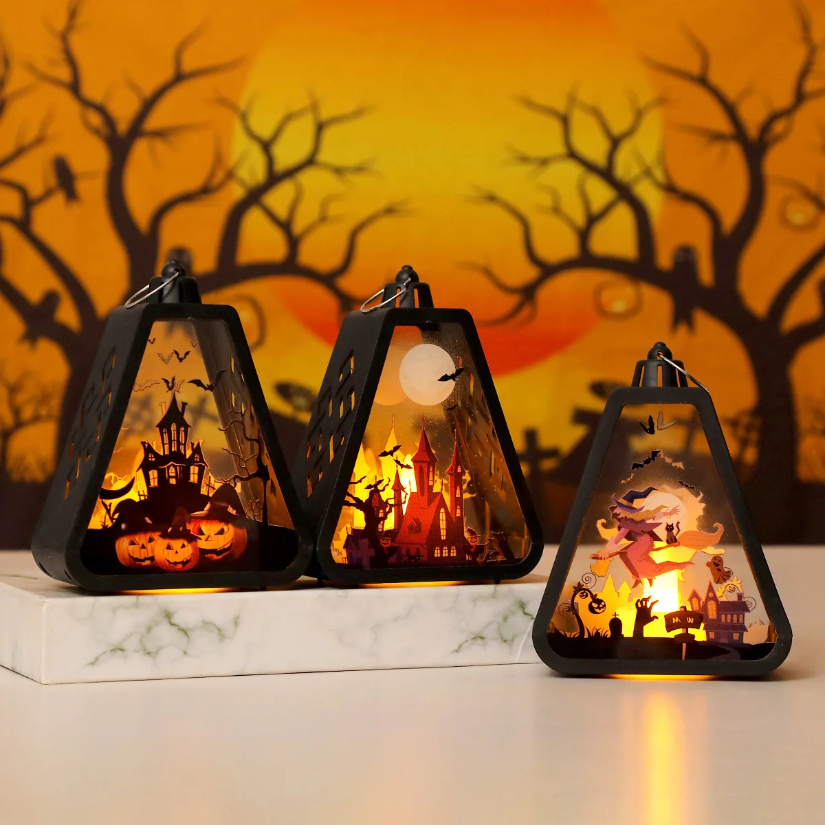 

Halloween Decorations, Hand-Held Pumpkin Lanterns, Halloween Small Gifts, Halloween Desktop Ornaments, Props For Decoration