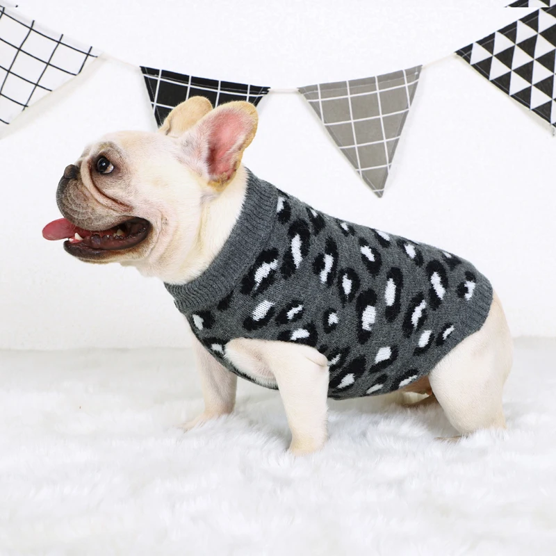 

Dogs Pullover Knitted Pet Sweater Fashion Leopard Print Dot Cats Waistcoat Sleeveless Warm Bomei Clothing Chihuahua Bulldog Vest