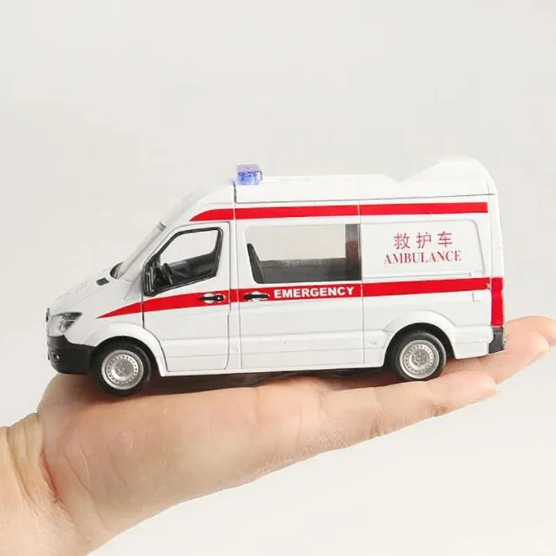 ﻿ 15CM G1 Scale Car Metal Alloy Commerical Vehicle Ambulance Pull Back Diecasts Truck Model Toys F Children Collection