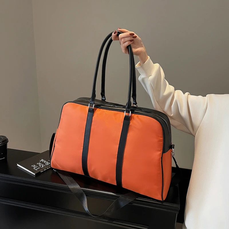 

Oxford Zipper Travel Bags Ladies Bags on Sale 2025 High Quality High Capacity Casual Commute Shoulder Bags Sewing Thread
