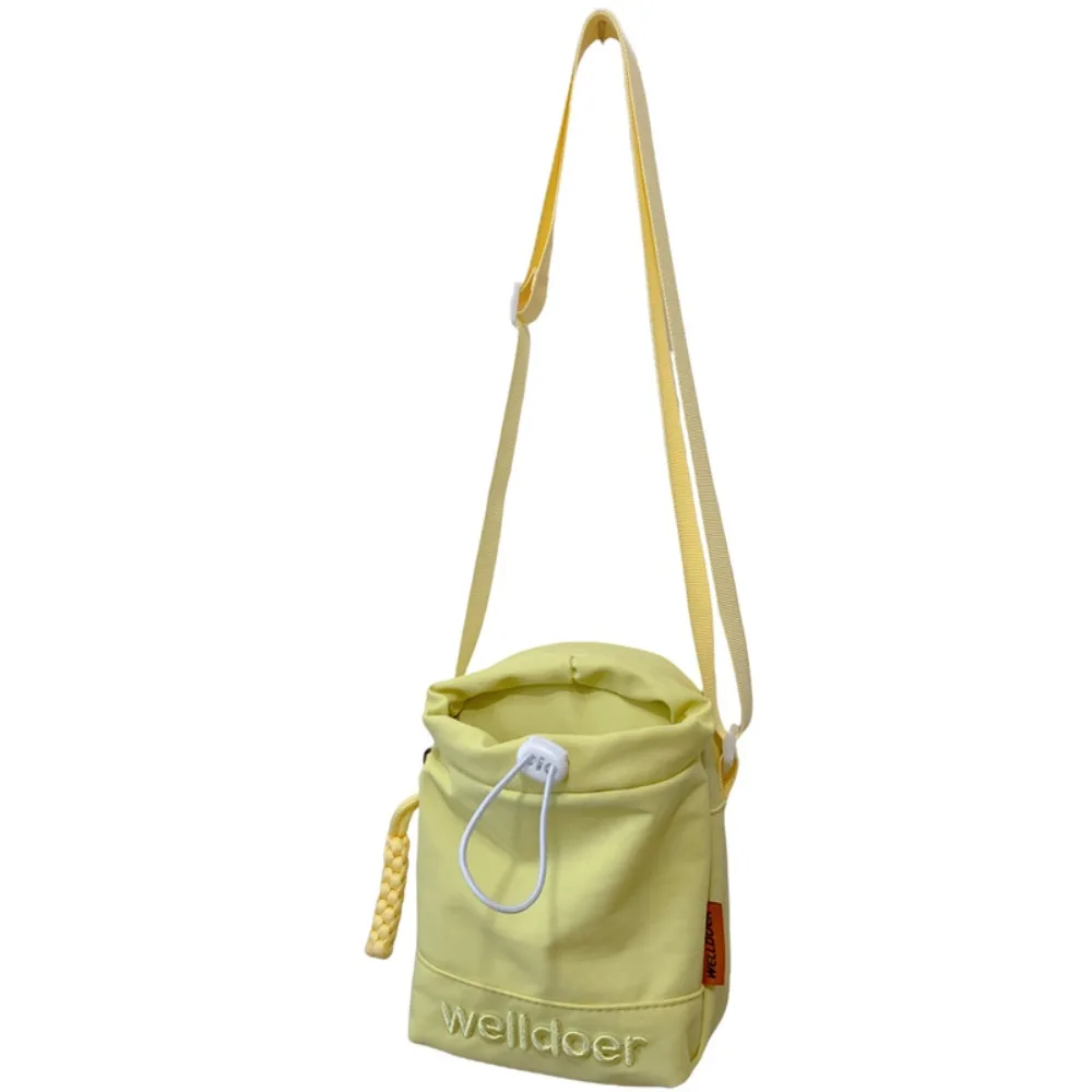 

Shoulder Strap Water Bottle Carrier Bag Quick Drying Front Pocket Water Bottle Holder Adjustable Drawstring Open To