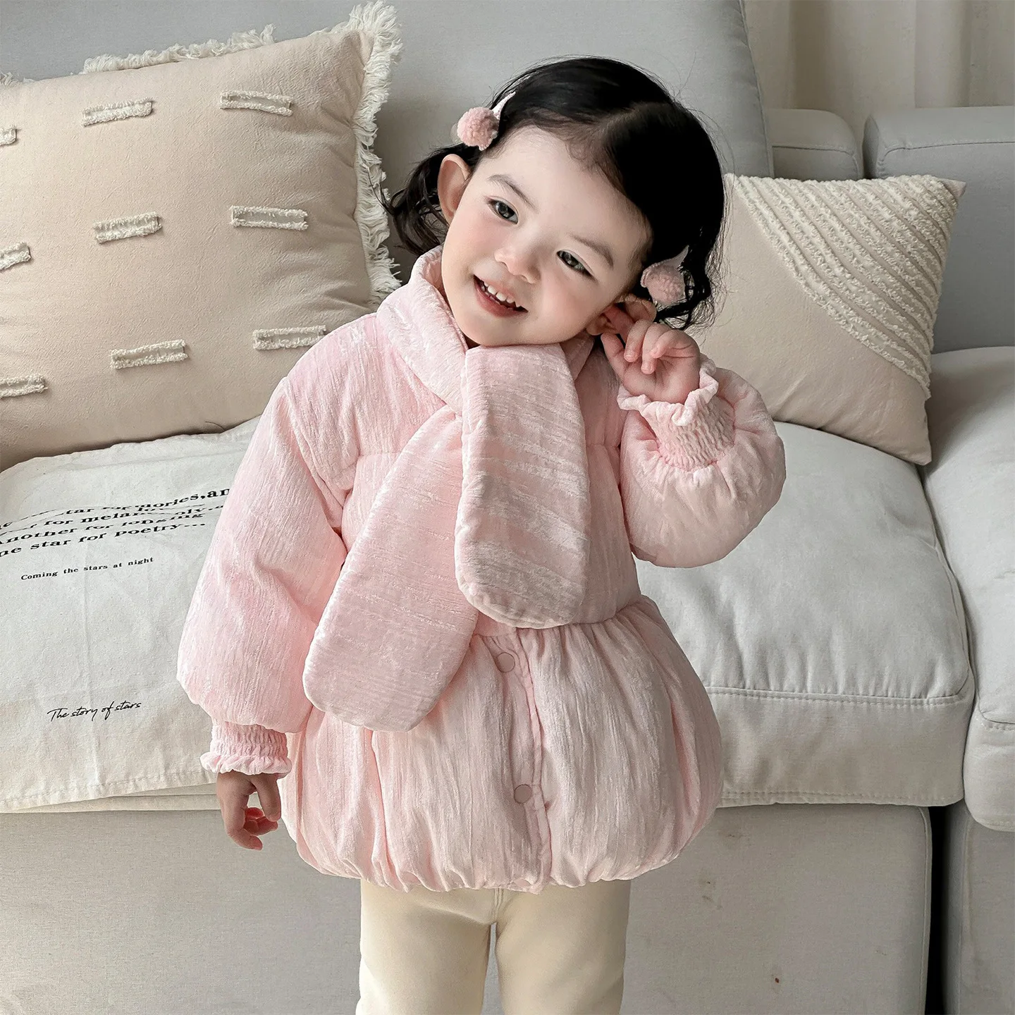 

2025 Winter Toddler Kids Girls Down Jacket Scarf Solid Color Thick Warm Infant Baby Girls Down Coat Newborn Girl Outerwear Parka