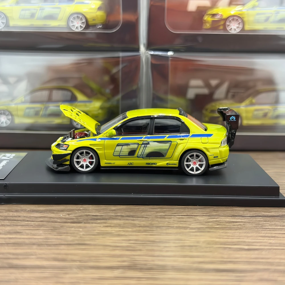 Estoques listos Findclassicamente 1/64 EVO Fast&Furious2Bryanlivery Collection Modelo de carro em escala para presente