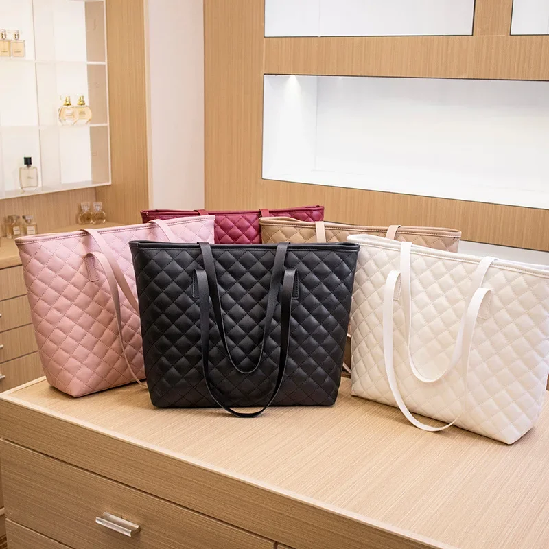 Large Capacity Tote Bag Women PU Leather Diamond Lattice Handbag Personality Large Capacity Underarm Shoulder Bag