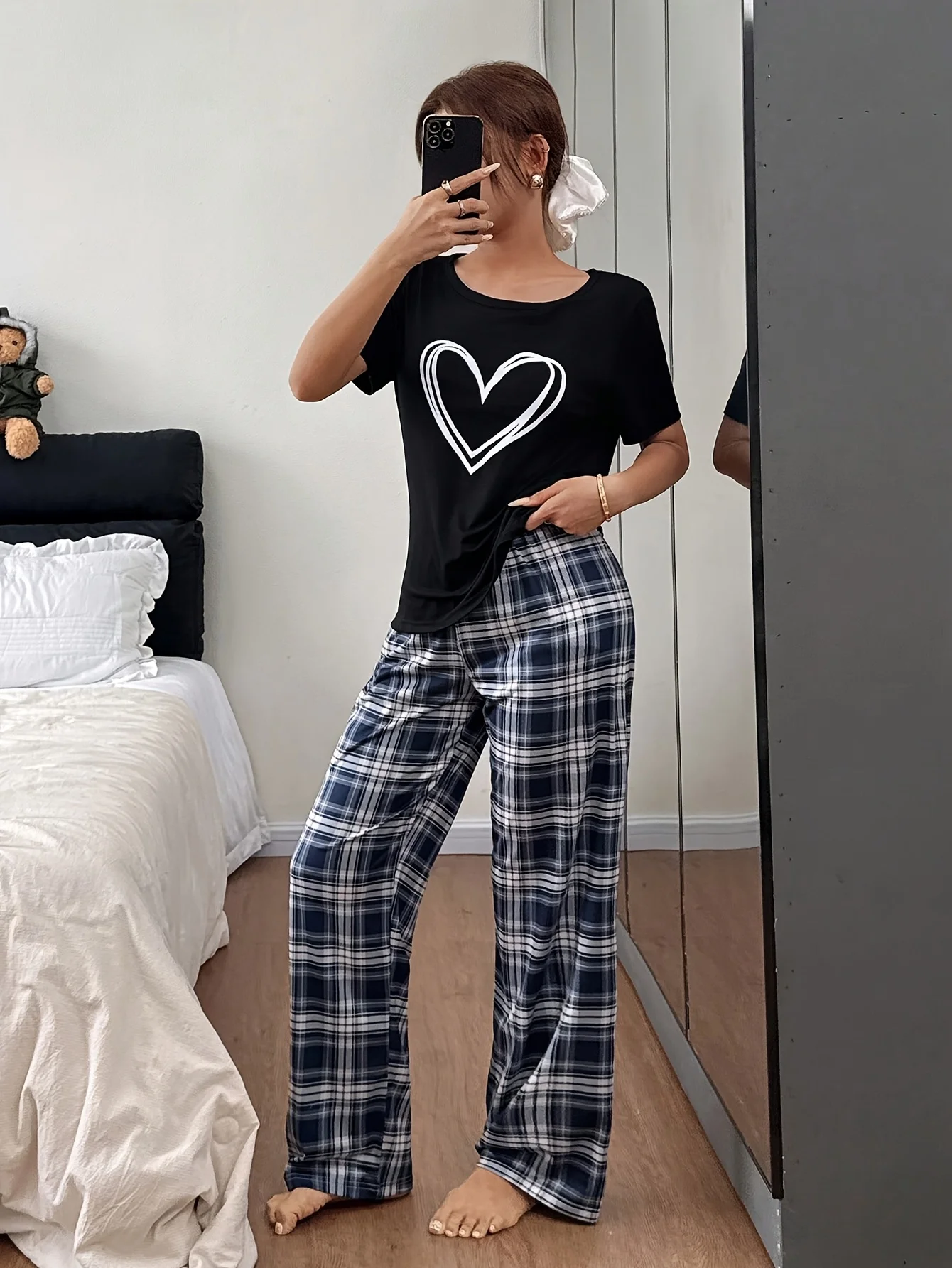 

Женский пижамный комплект на все сезоны: свободный крой, простой и удобный, с принтом, с коротким рукавом, длинные брюки, тонкий.