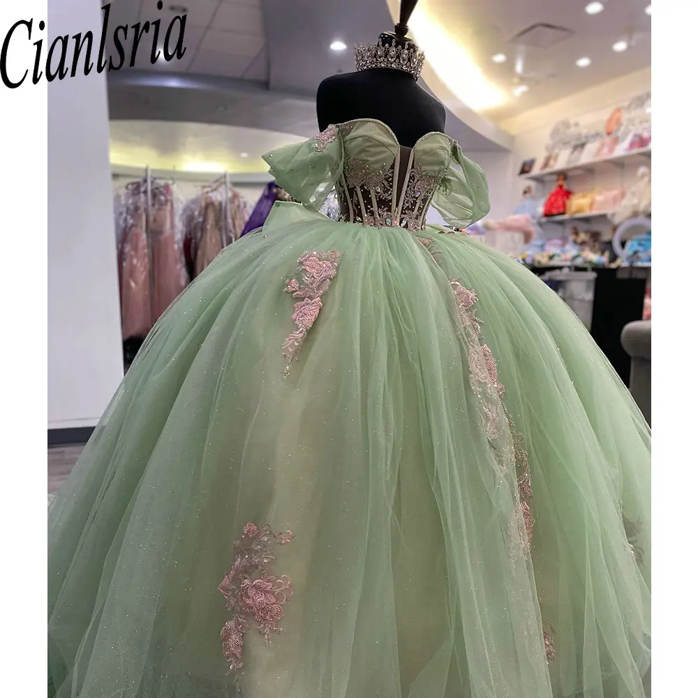 Vestido De baile De quinceañera con cuentas De cristal, apliques De lazo, corsé, hombros descubiertos, verde salvia, 15 Años