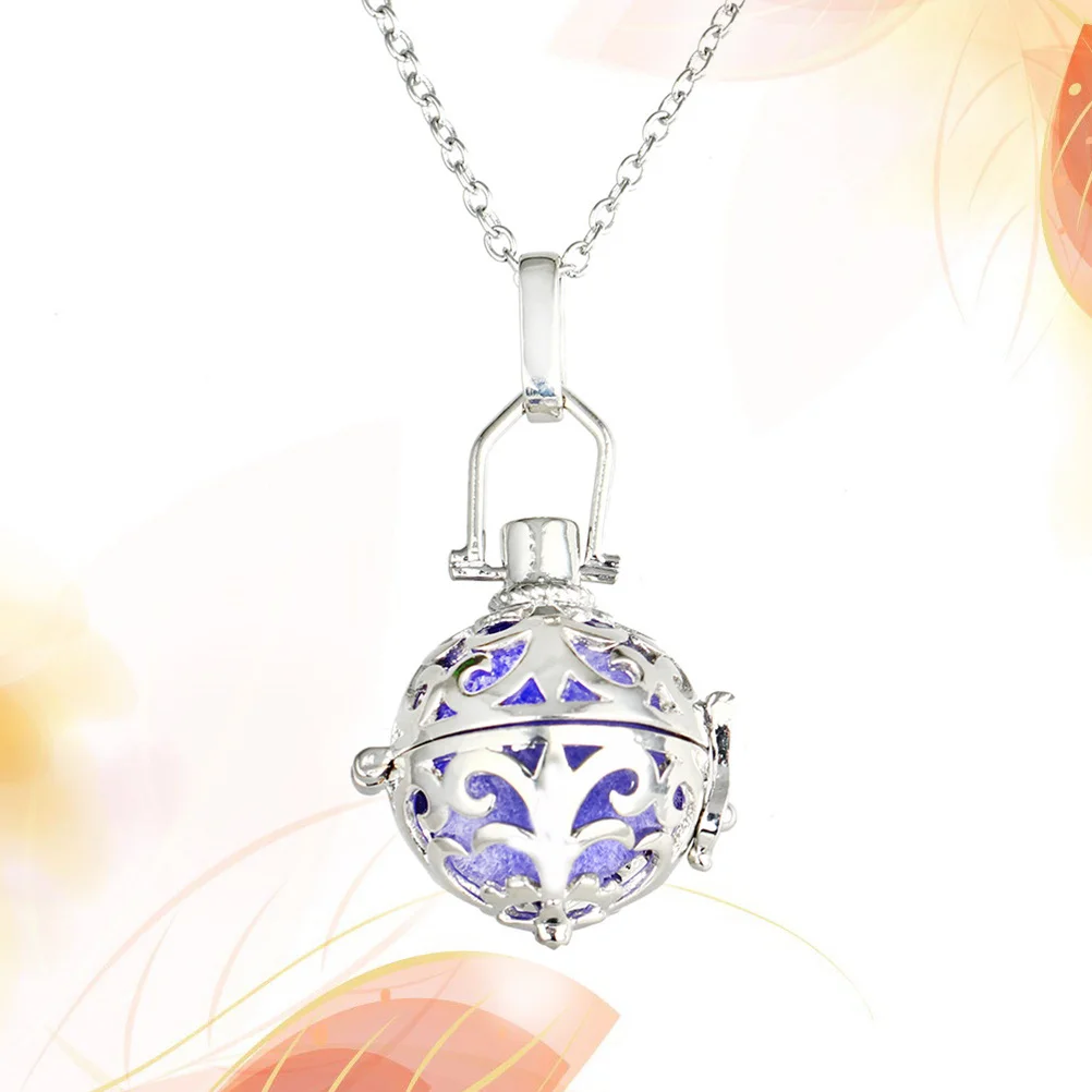 

Hollow Essential Oil Diffuser Pendant Round Locket Stylish Aromatherapy Necklace Aromatic Cotton Pads Durable Copper Pendant