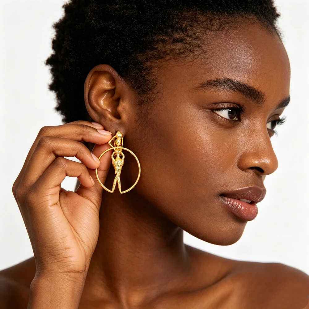 18K vergoldetes afrikanisches Hohlkreis-Ohrring- und Ring-Set mit afrikanischer Frauenfigur für Damen, luxuriöses Hochzeits-Accessoire, Geschenk – Detail 3