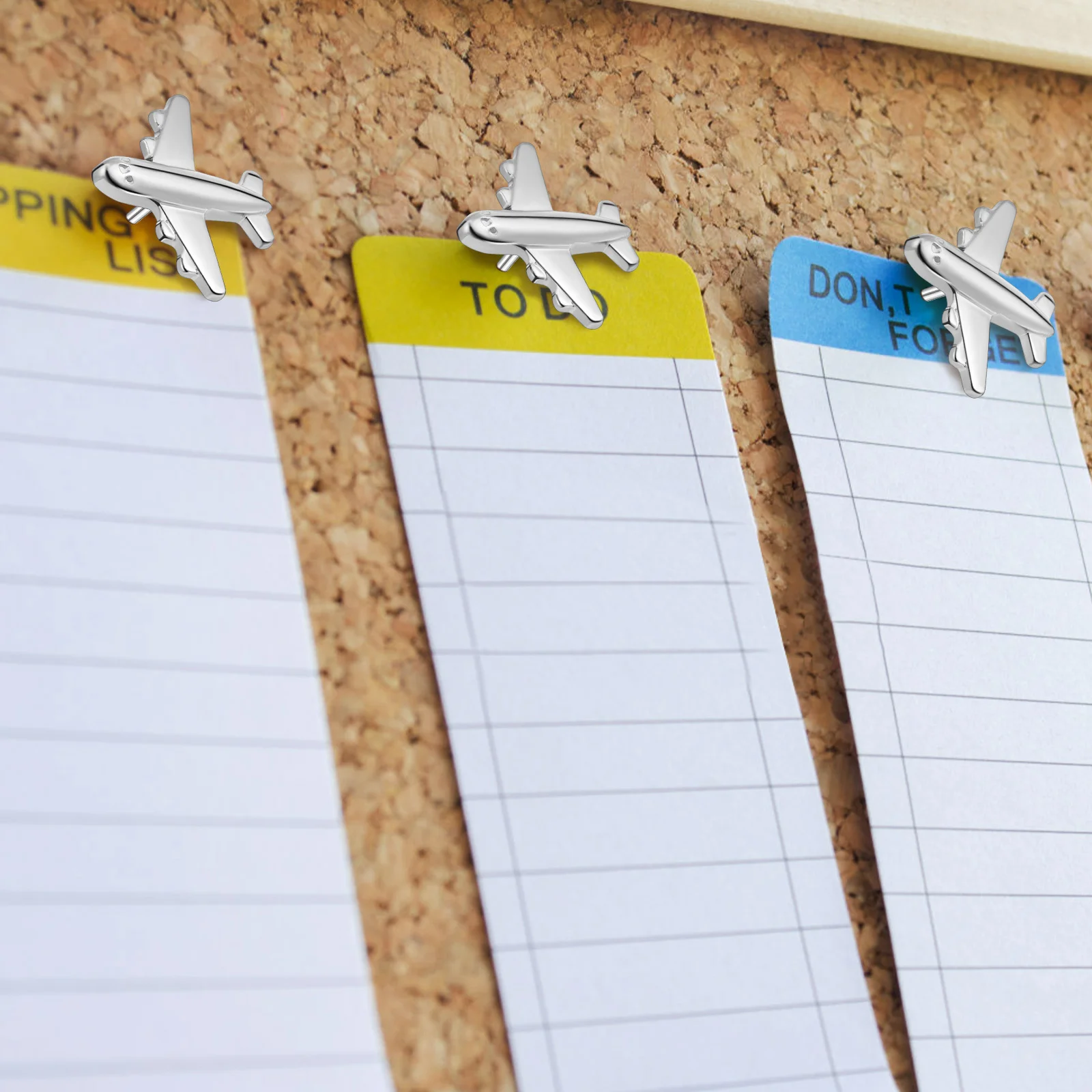 24 قطعة دبابيس دفع طائرة معدنية قسط دبابيس ضغط الزخرفية مسامير الإبهام للوحة الفلين لوحة الإعلانات صور دبوس مكتب