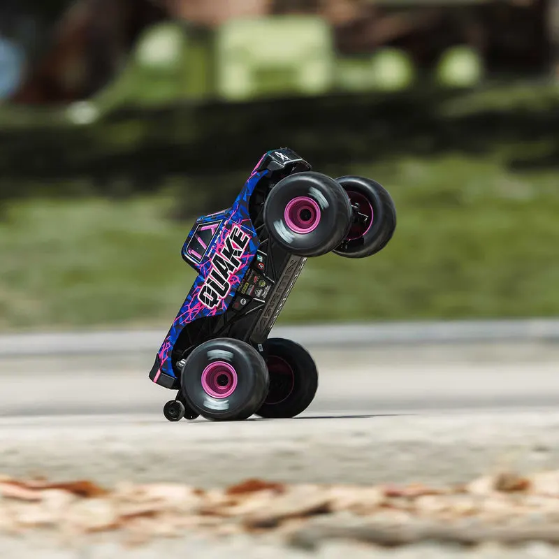 รถบังคับวิทยุ ARRMA 1/16 Small QUAKE RTR GROM ระบบขับเคลื่อนสี่ล้อ ใช้แบตเตอรี่ 2S สำหรับปีนเขาและขับขี่ออฟโรด รุ่นจำลอง