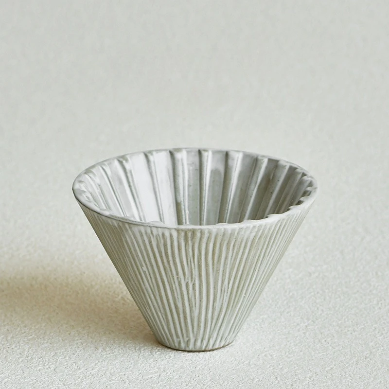 Striped Ceramic Funnel Extractor Creative Hand Pour Dripper for Household Matched Filter Paper Brewing Accessory