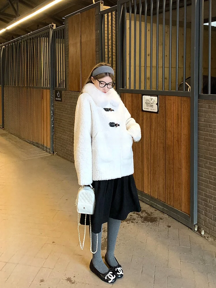 

Loose Lamb Fur Jaet Women's Autumn Winter Suede Environmentally Friendly Fur Collar One-Piece Outerwear by LUU Taoxi'er