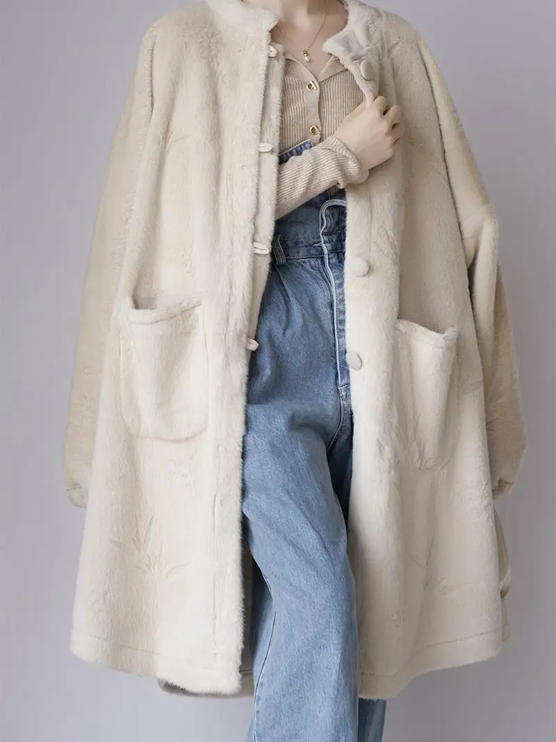 

Длинное меховое бархатное пальто ханьфу Thiened с цветочным зажимом, осенне-зимний военный халат, большой размер, свободный крой, оригинальный дизайн, круглый Ne