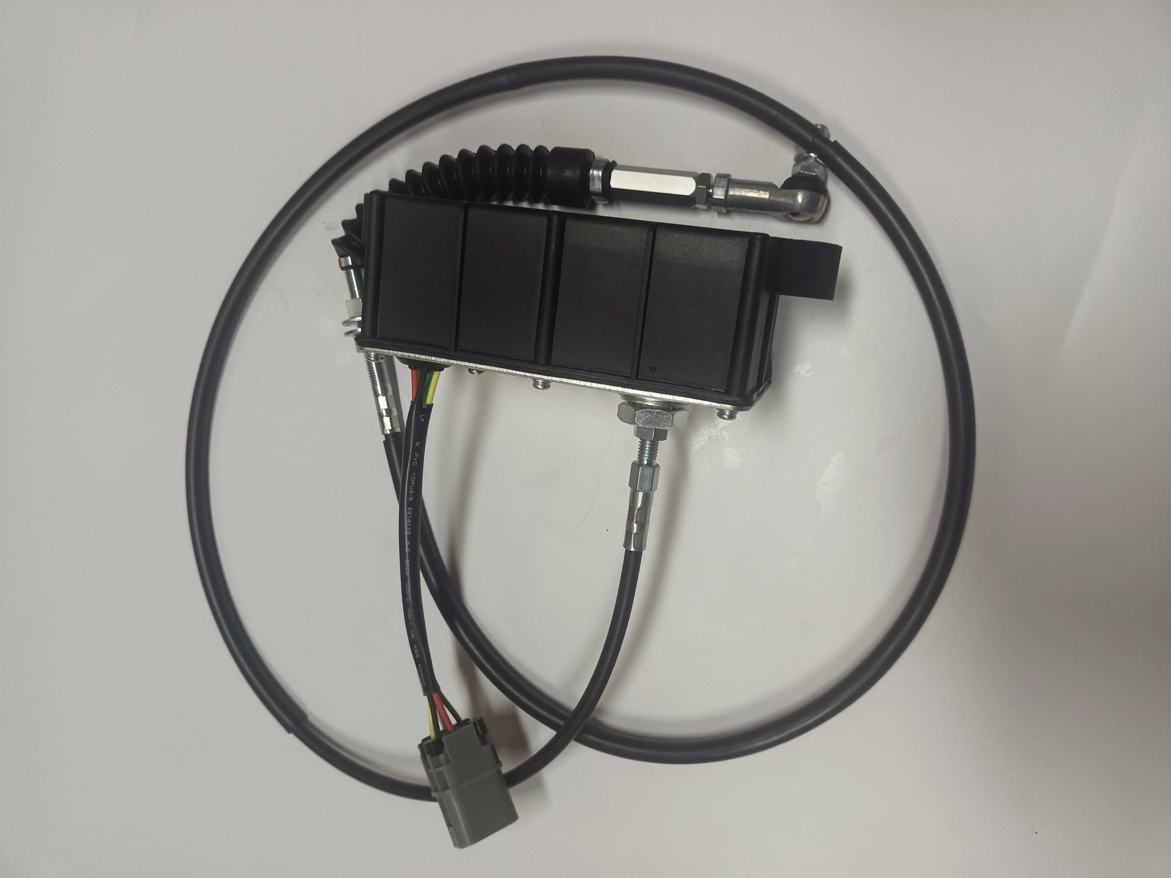 K1039680 مسرع محرك محافظ خطوة الخانق E/G. التحكم في المحرك ASSY لأجزاء إصلاح Doosan Excavator DX60 DH60 DH80