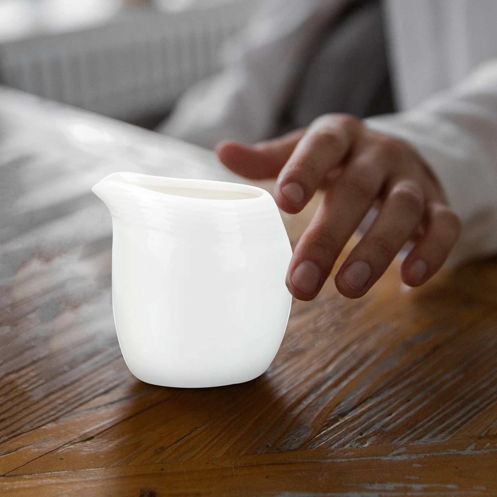 

Ceramic Milk Jug Simple Elegant Sauce Container for Home Restaurant Hotel Use Dishwasher Safe Easy Clean Kitchen Storage