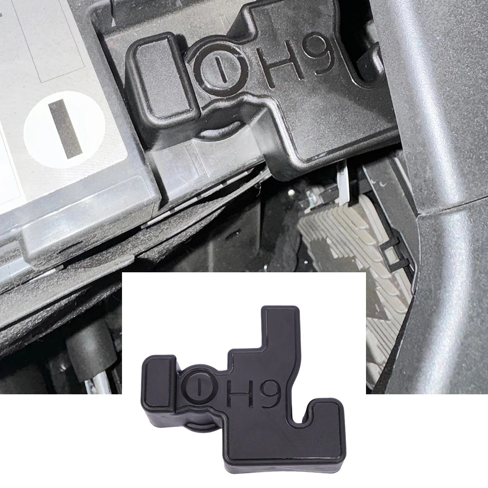 

For GMW Haval H9 2024 2025 2026 Car Negative Cover Plate Of Power Supply Negative Protection Cover For Car Battery 1pcs