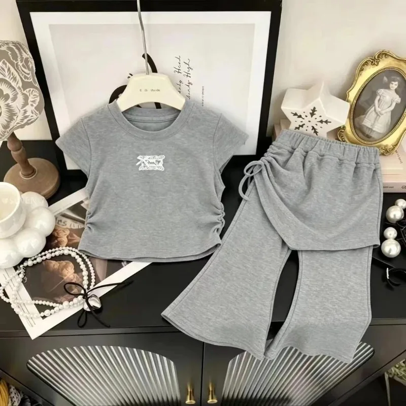 RAISE 2-8Yrs Kids Girls Short Sleeves Suit Sticker Children Girls Pullover Tees Outfits Fart Curtain Flare Pant 2PCS Clothes Set