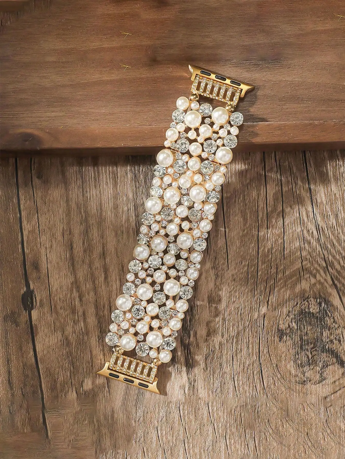 

Элегантный ремешок для умных часов с жемчугом и кристаллами, для смарт-часов 38-49 мм, золотистая застежка