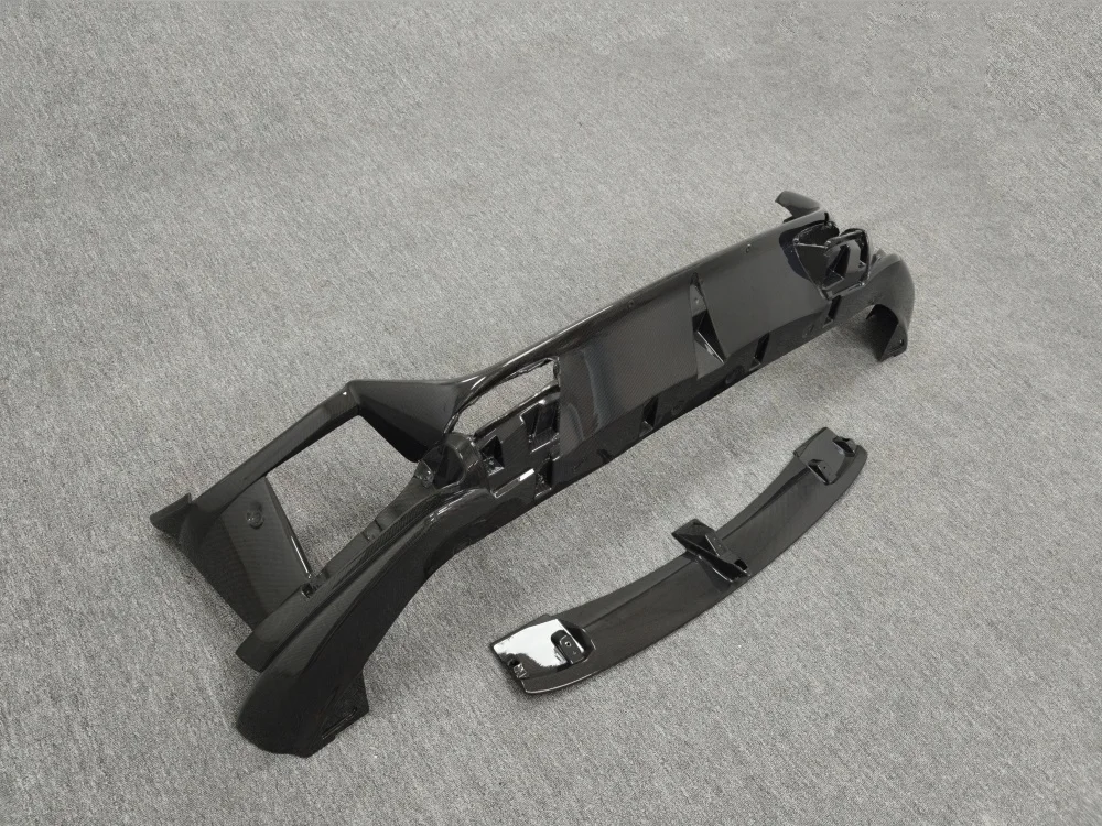 

For the 2022-2025 Ferrari Purosangue FUV OEM Style Carbon Fiber Body Kit Front Lip