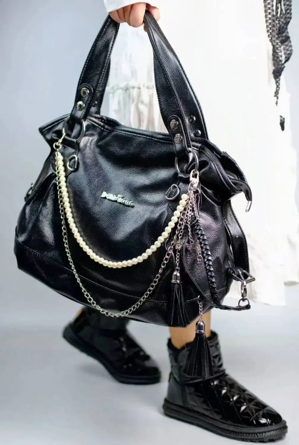 Bloom Retro White Large Capacity Tote Bag Women Haruku Pearl Chain Casual Shoulder Bags Female Vintage Y2k Handbag Aesthetic