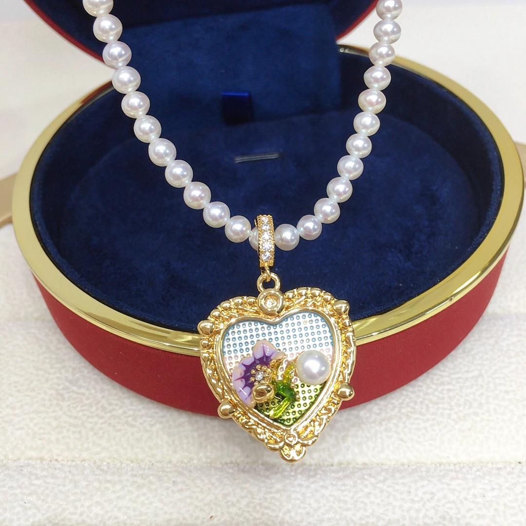 ZHBORUINI Natural Pearl Necklace Monet Garden Vintage Oil Painting Style Heart Shaped Universal Buckle Pendant Multi Purpose