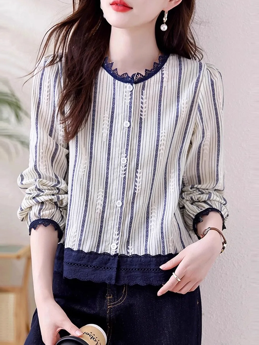 

French Sle Long Sve Striped irt Women's Early Autumn High Sense Match All Reduce Age Lace irt Quali Top