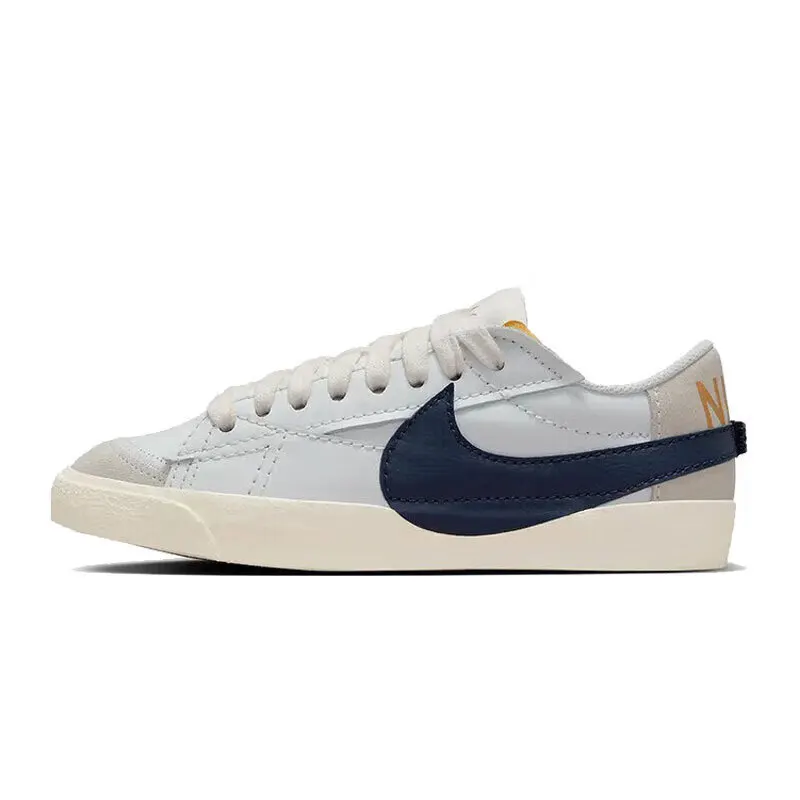 Nike Blazer Low 77 أحذية نسائية 2024 خريف جديد ريترو موضة مريحة منخفضة أعلى أحذية رياضية كاجوال FZ6773-100