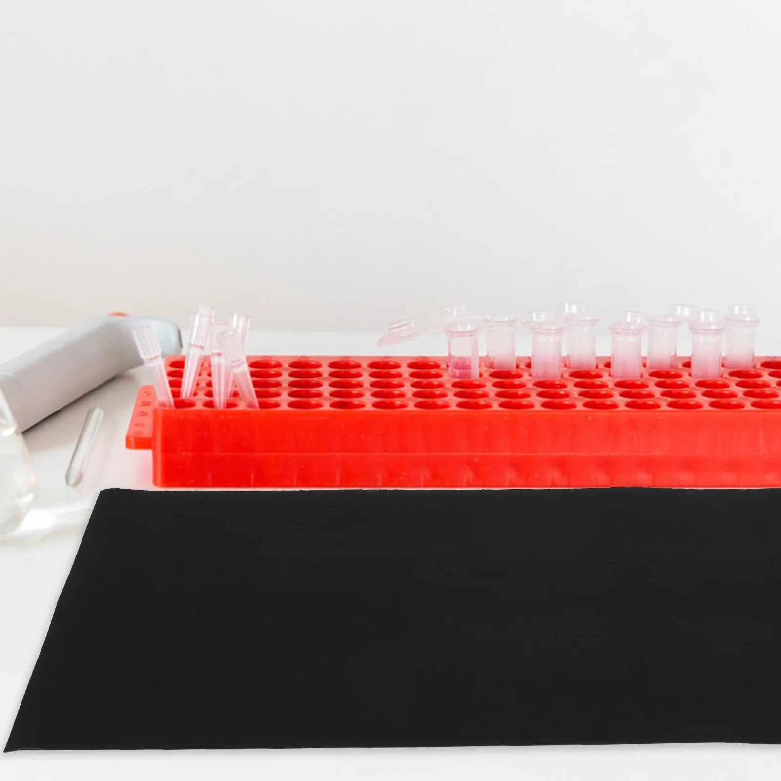 

Sturdy Antistatic Rubber Workbench Mat Insulating High Temperature Resistant Nonslip Soldering Repair Pad For Electronics Pc