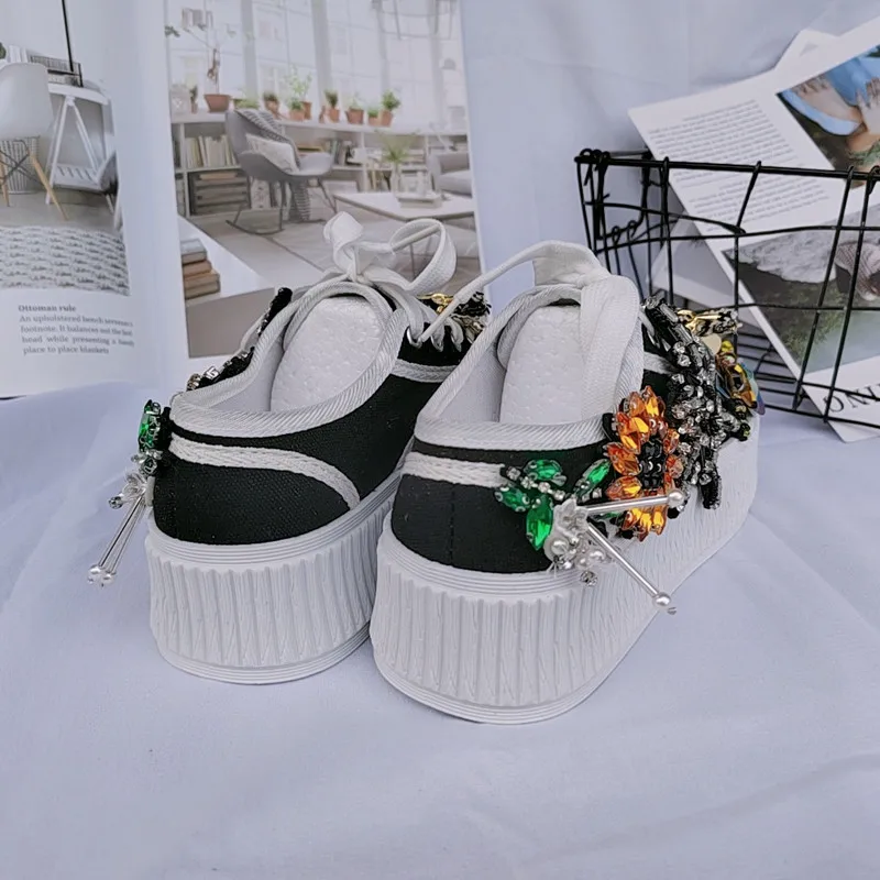 New Bright Diamond Bow Fashionable Casual Beaded Canvas Shoes