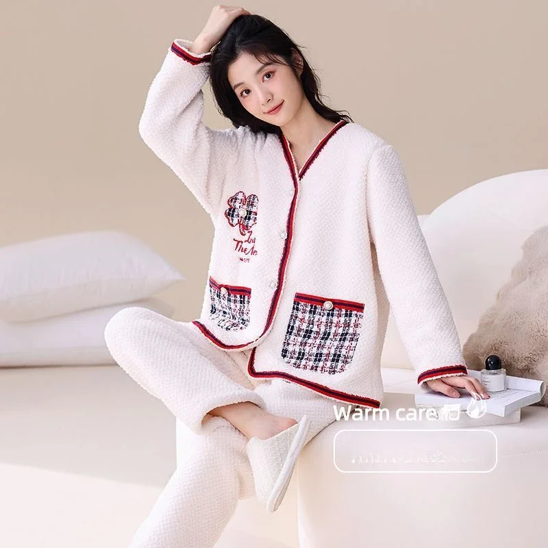 Women Autumn Winter with Velvet Thickening Warm Plus Size Ice Cream Velvet Home Suit Can Be Worn Outside Coral Velvet Pajamas