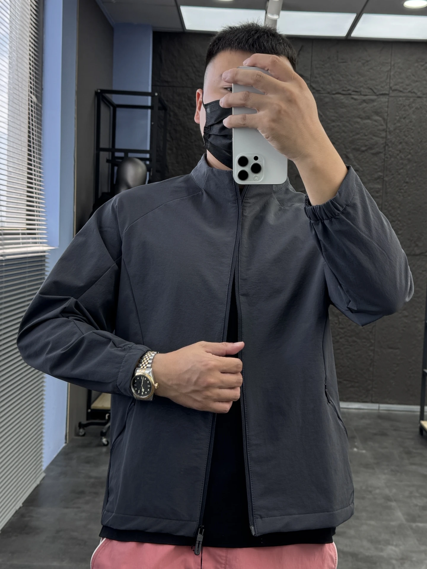 

Мужская удобная повседневная куртка Svip, однотонная осенняя верхняя одежда с воротником-стойкой и воротником-стойкой, нейлоновая полиэстеровая молния...